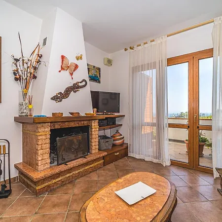 Master In 6 To 8 Persons With Large Private Garden *