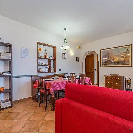 Master In 6 To 8 Persons With Large Private Garden *