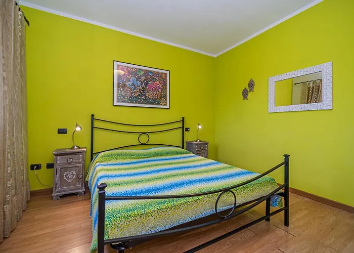 Apartment Master In 6 To 8 Persons With Large Private Garden *