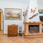 Master In 6 To 8 Persons With Large Private Garden *