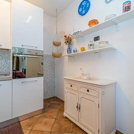 Apartman Master In 6 To 8 Persons With Large Private Garden Capoliveri