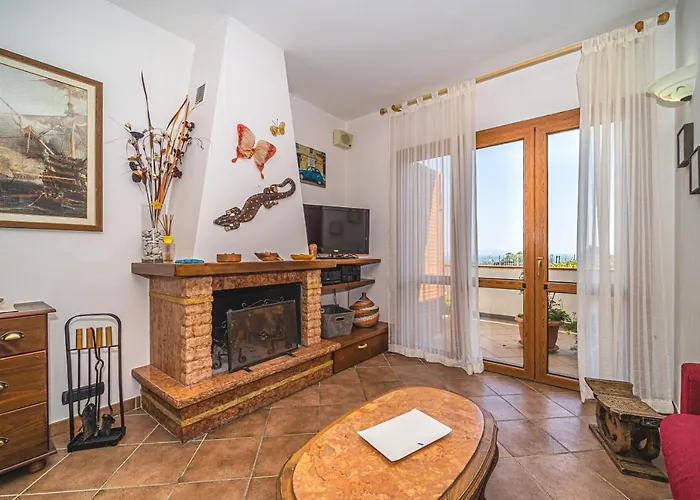 Master In 6 To 8 Persons With Large Private Garden *