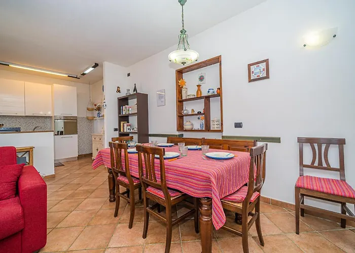 Master In 6 To 8 Persons With Large Private Garden Apartman *