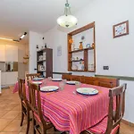 Master In 6 To 8 Persons With Large Private Garden *