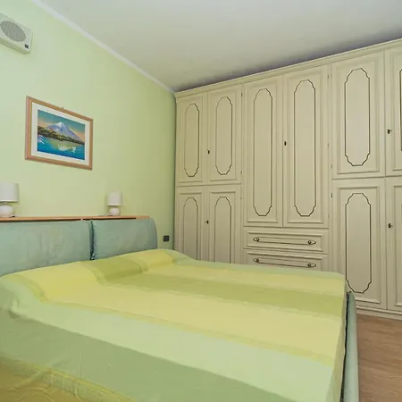 Master In 6 To 8 Persons With Large Private Garden * קאפוליברי